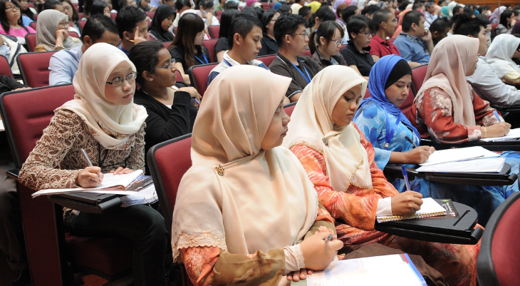 Gagasan Kuliah Gratis dan Tantangan Ketepatan Subsidi